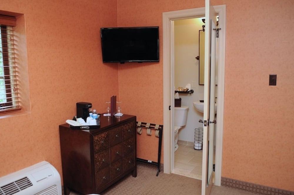 The Beaumont Inn photo 5