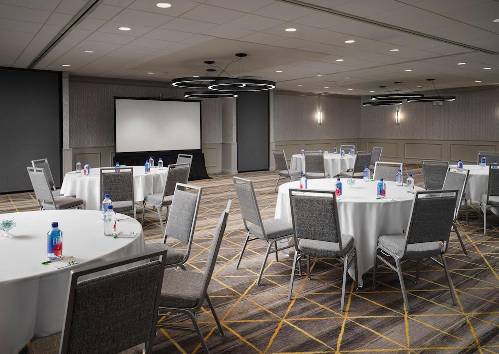 Holiday Inn & Suites Marlborough by IHG photo 19