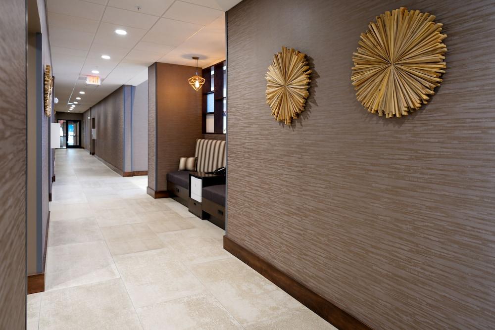 Hampton Inn & Suites Aurora South Denver photo 58
