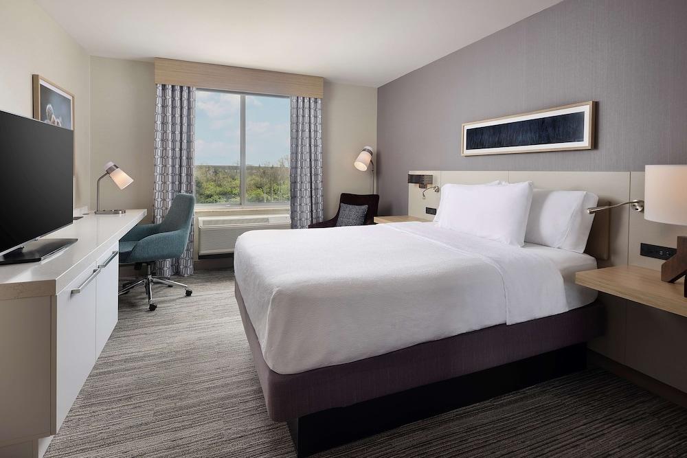 Hilton Garden Inn Queens/JFK Airport photo 4