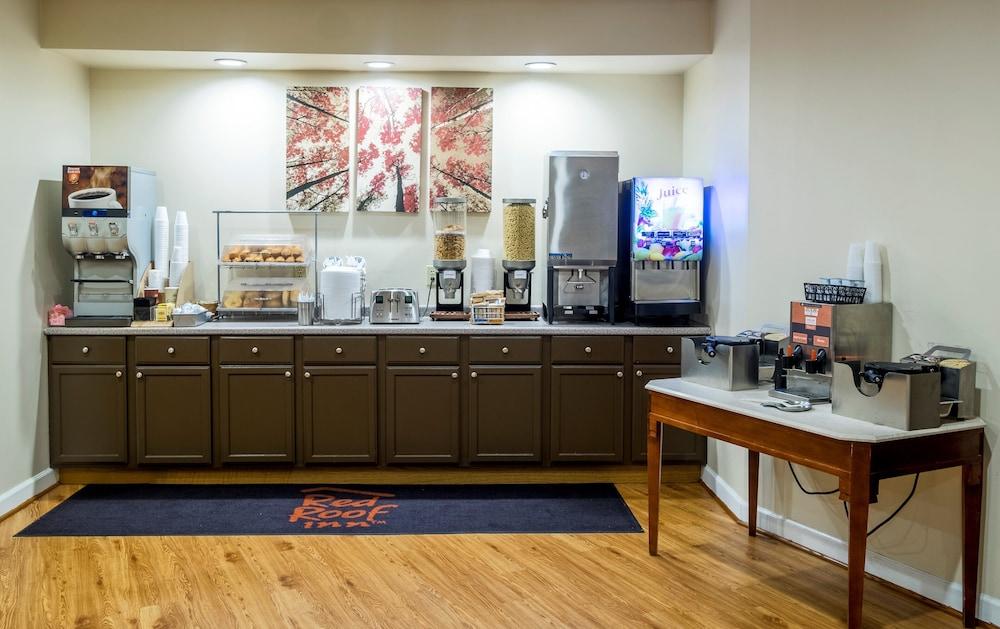 Quality Inn & Suites photo 4