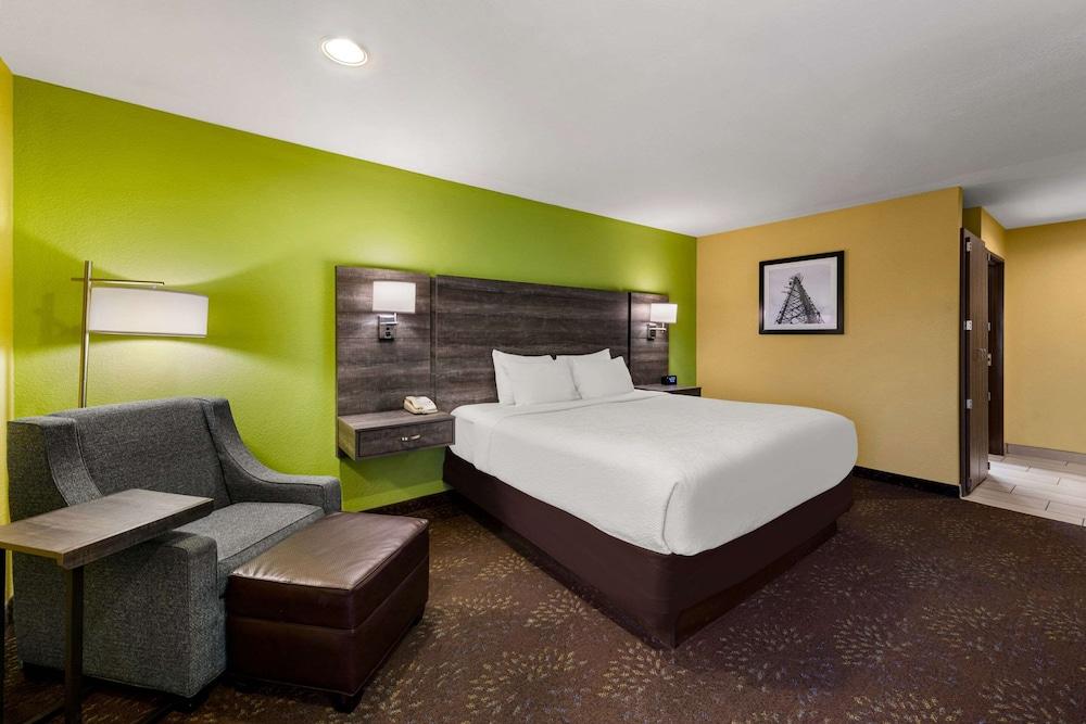 Quality Inn Warrensburg photo 9