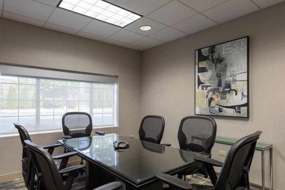 Sheraton Chicago Northbrook Hotel photo 31