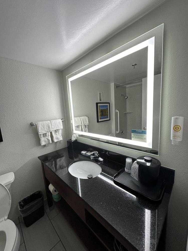 Comfort Inn Conyers photo 21