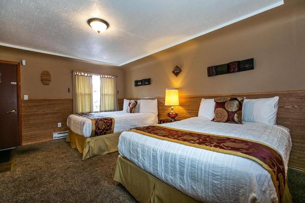 The Wisconsin Wood Inn photo 19
