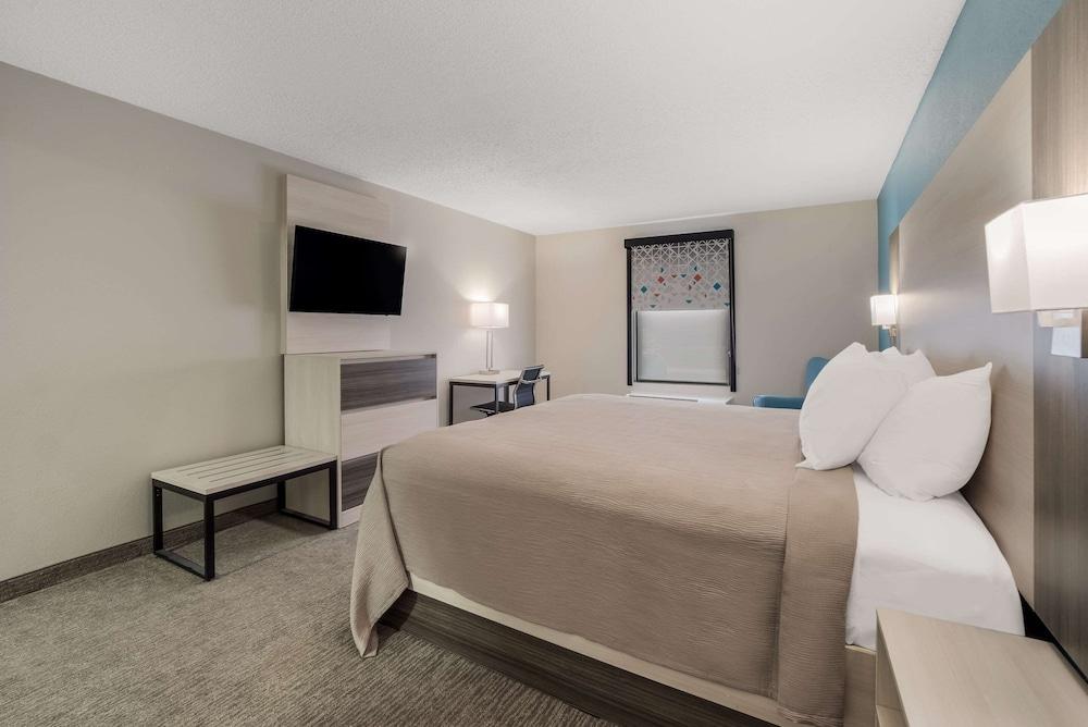 Quality Inn & Suites Aiken South photo 14