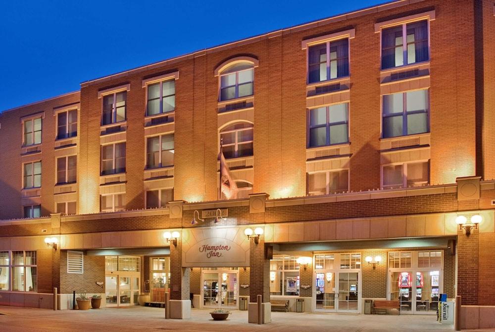 Hampton Inn Deadwood at Tin Lizzie Gaming Resort photo 73