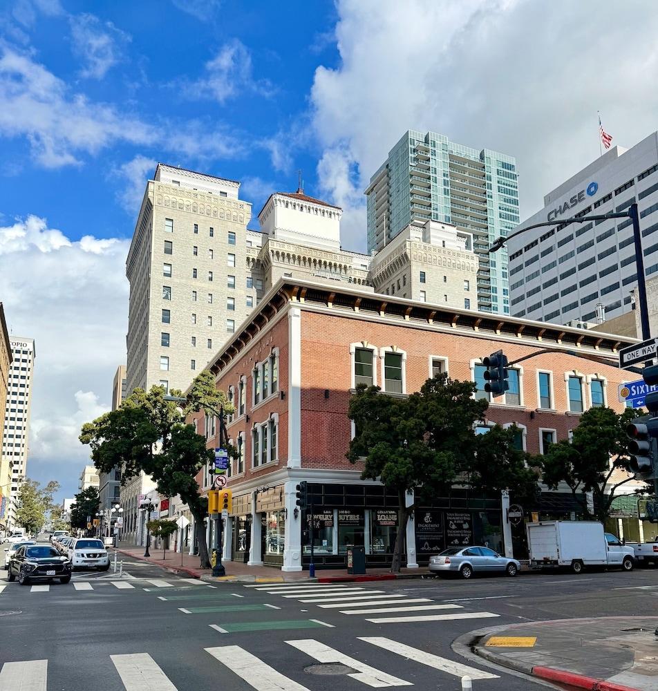 The Beau Downtown San Diego Gaslamp Quar photo 34