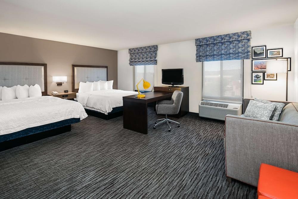 Hampton Inn & Suites San Marcos photo 7