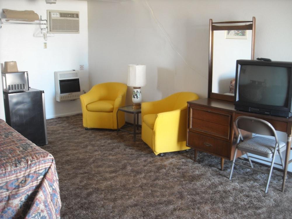 Stagecoach 66 Motel photo 21