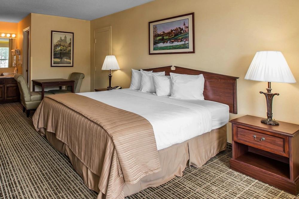Quality Inn Jesup photo 12