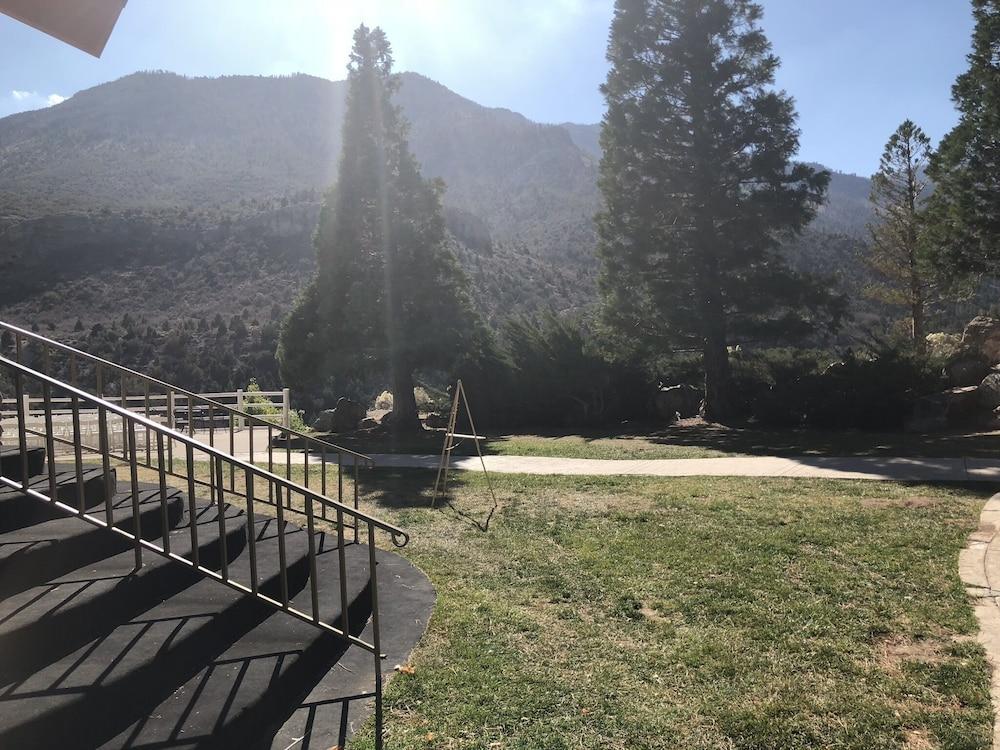 The Retreat on Charleston Peak photo 34