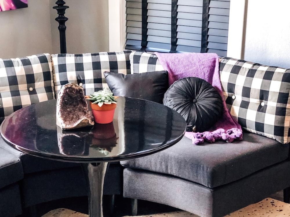 EO Bungalows – Adults Only photo 2