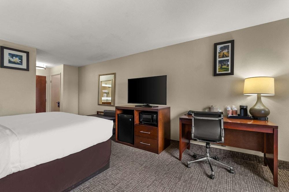 Comfort Inn & Suites Chipley photo 9