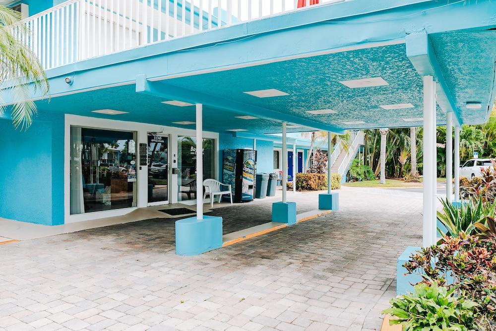 The Bayside Inn & Marina photo 64