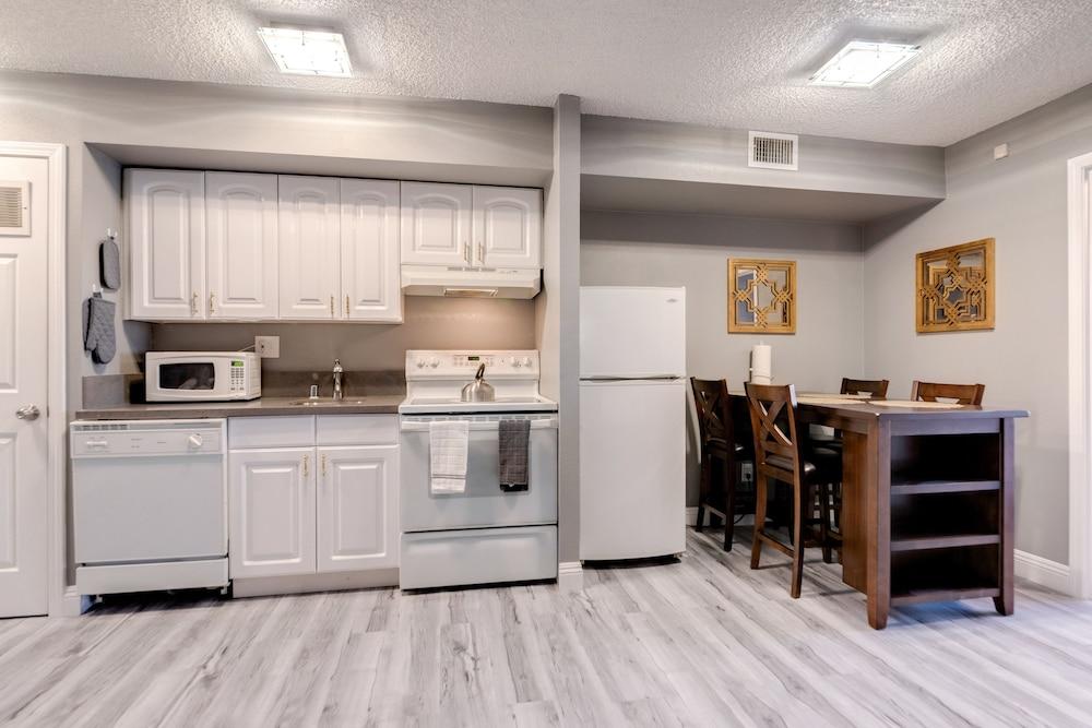Best Western Plus Dutch Haus Inn and Suites photo 45