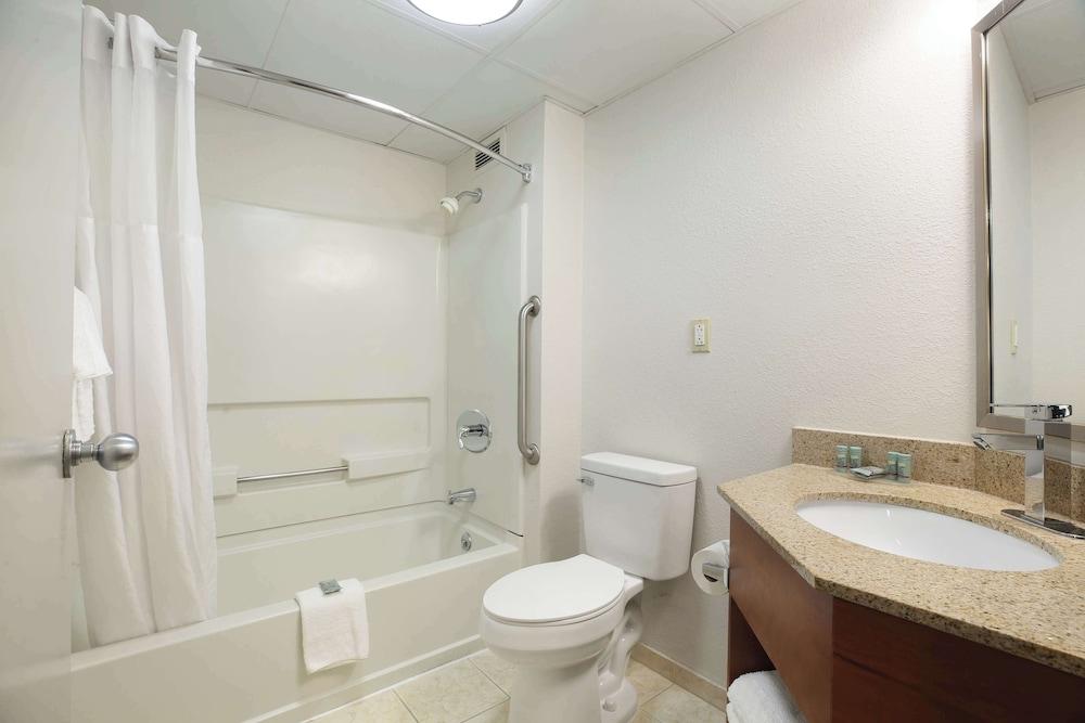Best Western Mystic Hotel photo 15