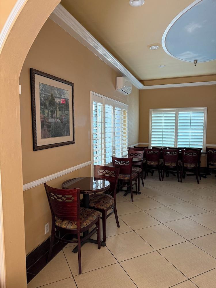 Garvey Inn Hotel - 小台北酒店, Monterey Park — hotel in Monterey Park