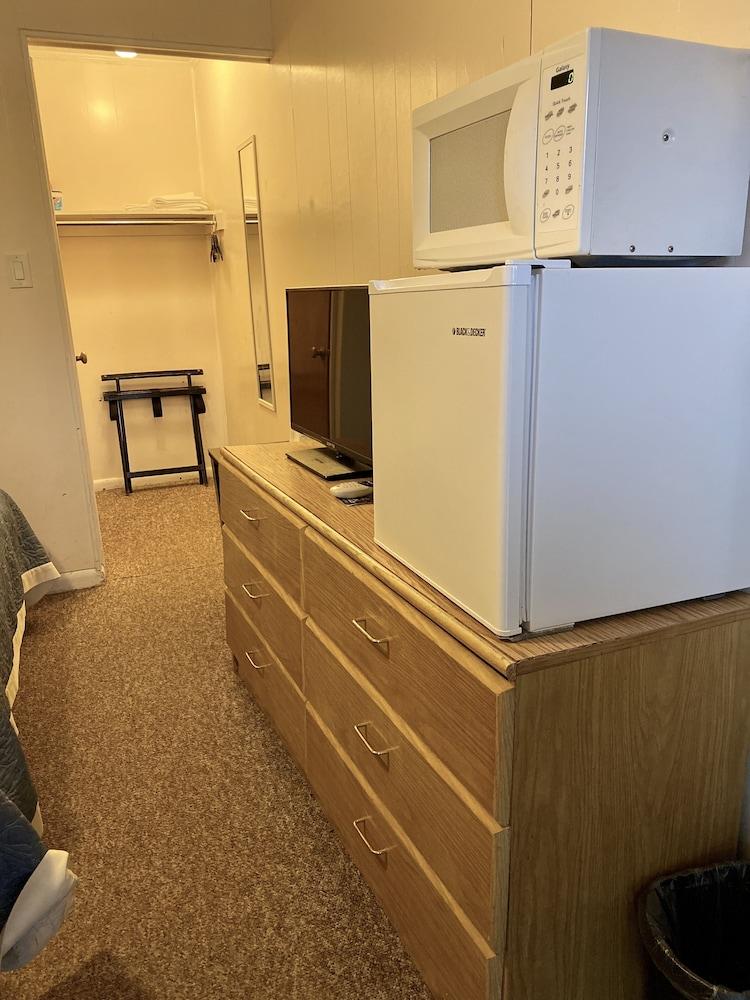 Country Place Inn And Suites photo 2