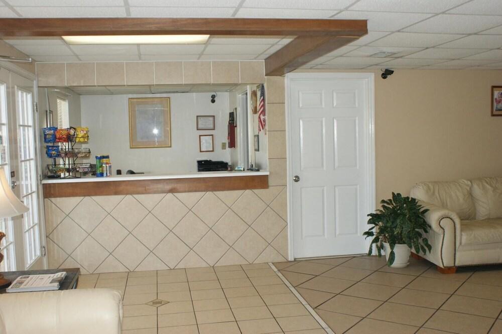 Patriot Inn - Register photo 3