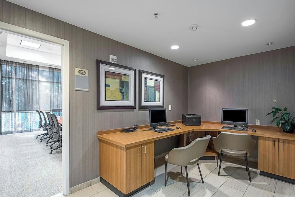 SpringHill Suites by Marriott Tampa North/I 75 Tampa Palms photo 21