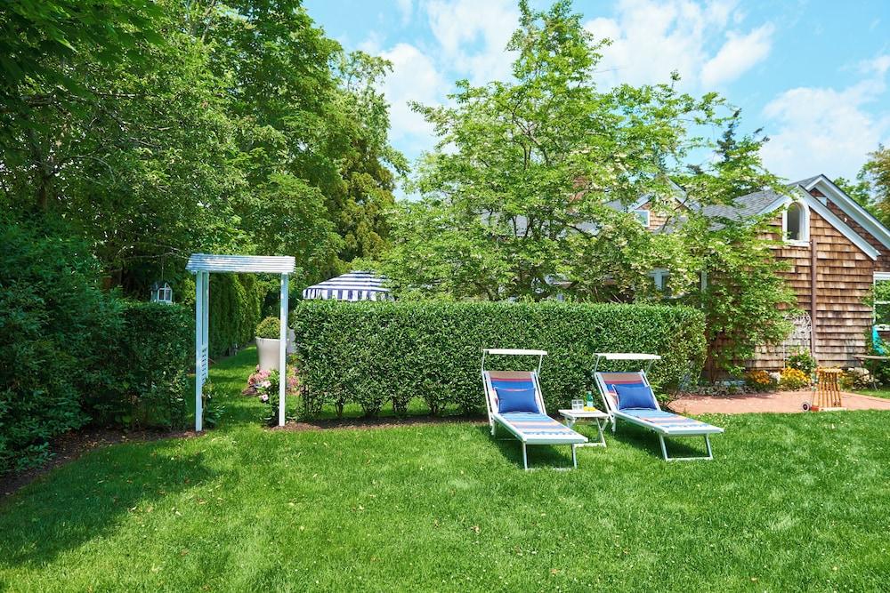 Bellport Inn photo 14