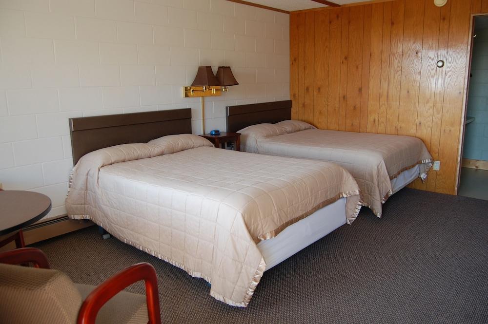 Northwoods Inn LLC photo 22