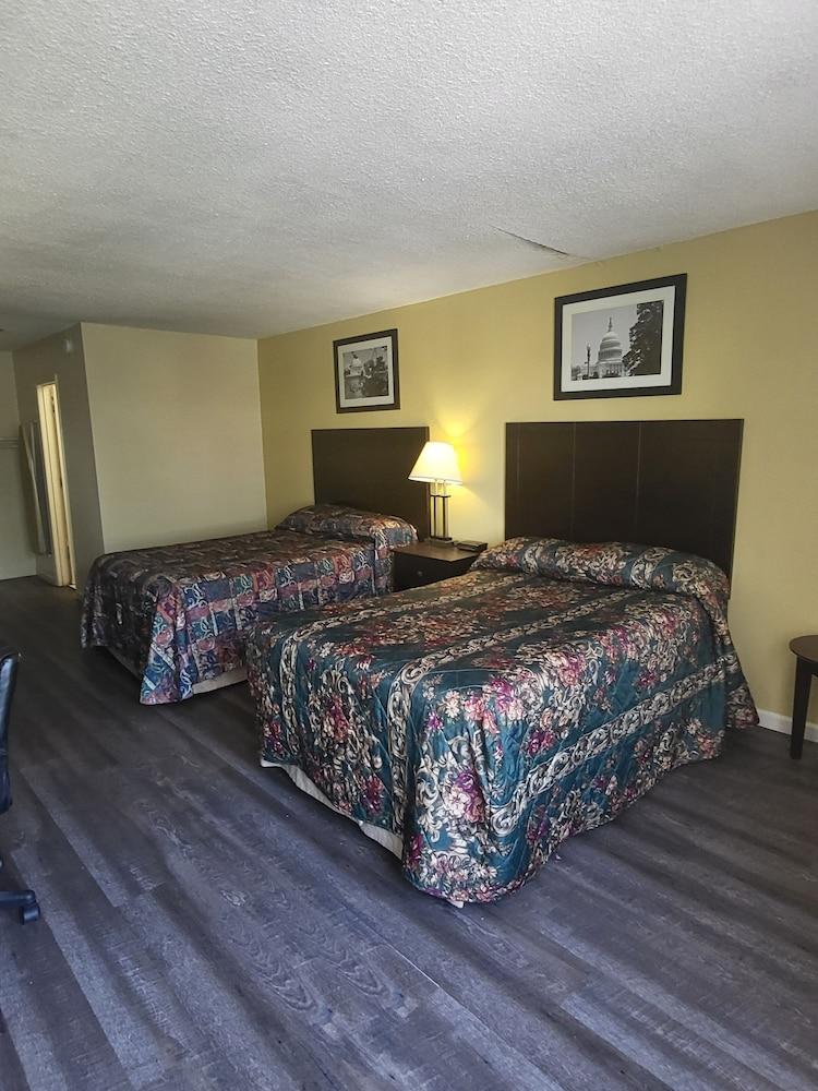 America's Inn photo 7