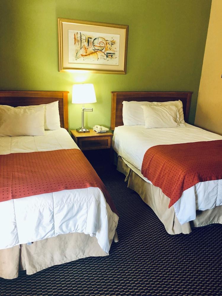 Relax Inn Guin photo 4