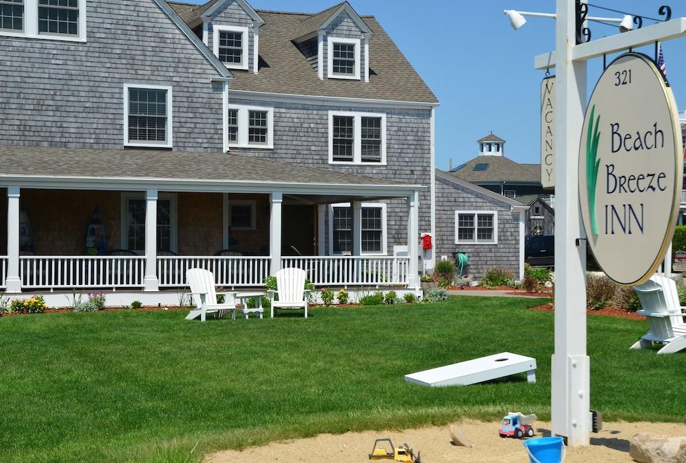 Beach Breeze Inn photo 98
