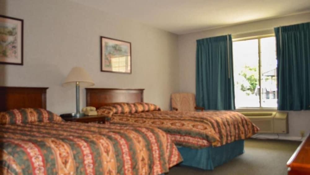 Surrey Inn Ashland photo 22