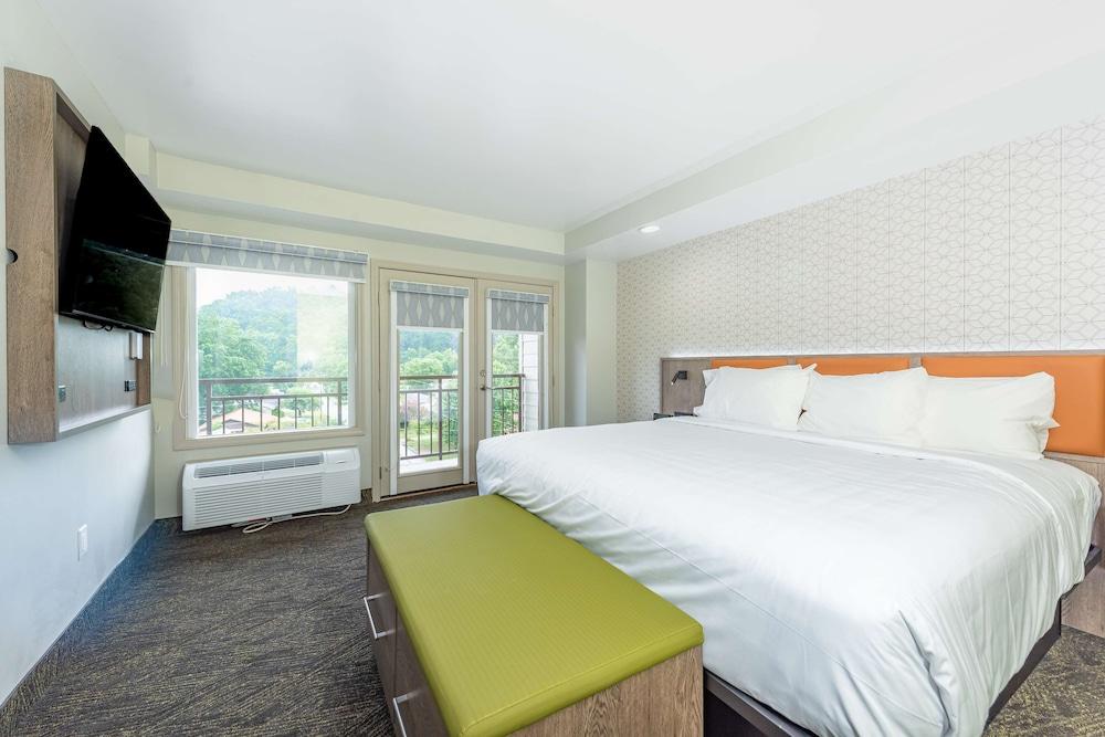 Best Western Plus Apple Valley Lodge Pigeon Forge photo 42