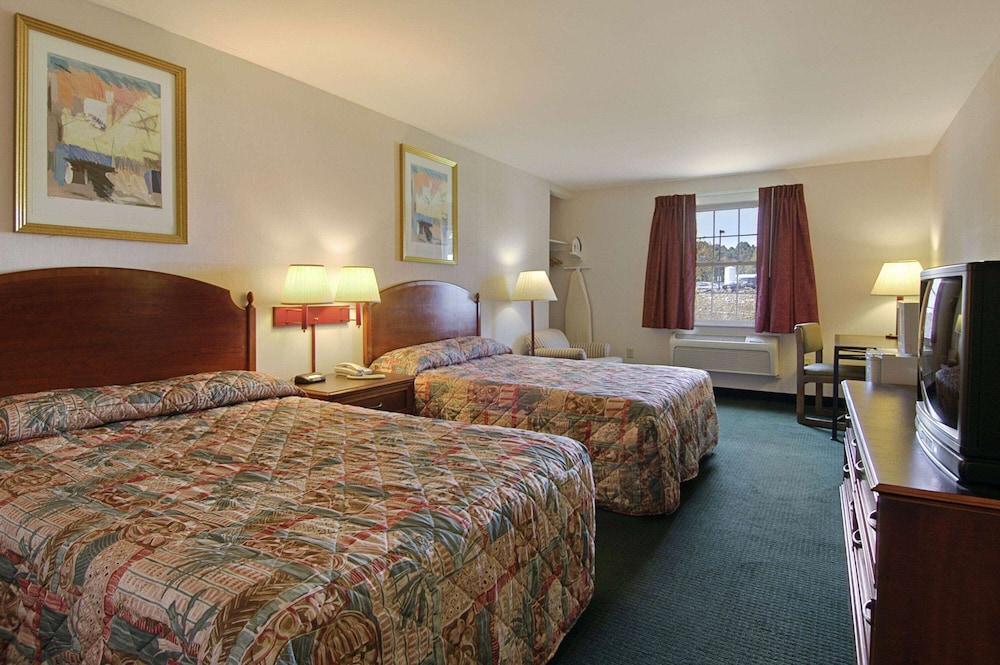 Howard Johnson by Wyndham Williamstown photo 8