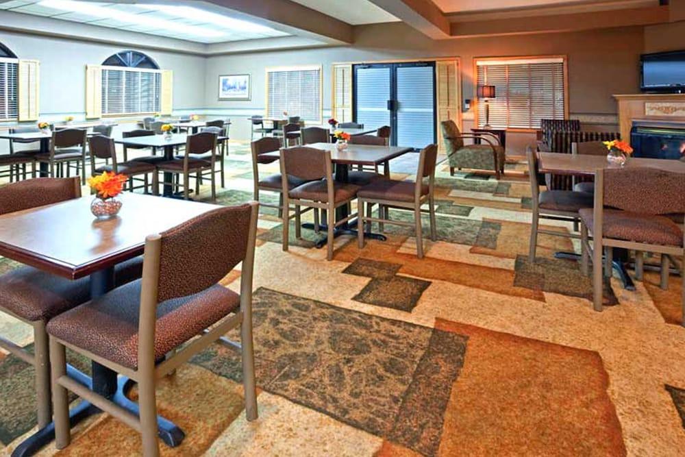 Blue Way Inn Eagan Extended Stay photo 27