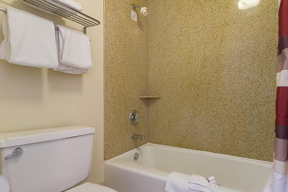 Red Roof Inn Montgomery - Midtown photo 16