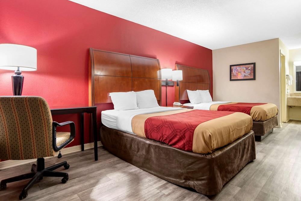 Econo Lodge Pearl - Jackson photo 21