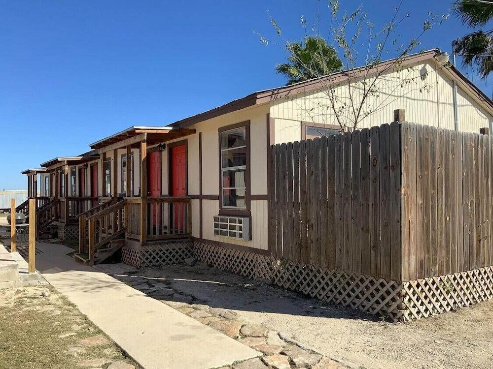 Extended Stay of Carrizo Springs photo 4