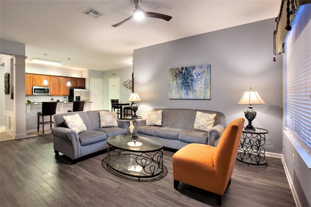 Vista Cay Resort by Millenium at Universal Blvd photo 27