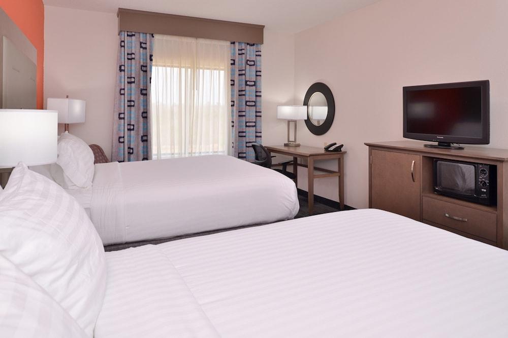 Holiday Inn Express Clanton by IHG photo 14