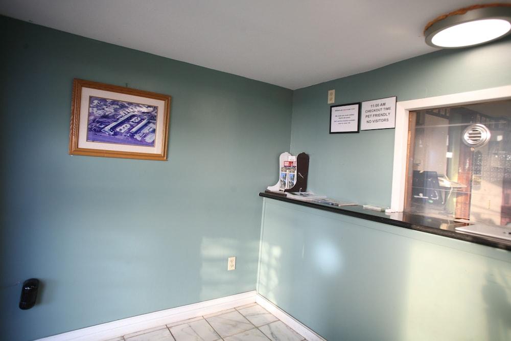 Royal Inn photo 6