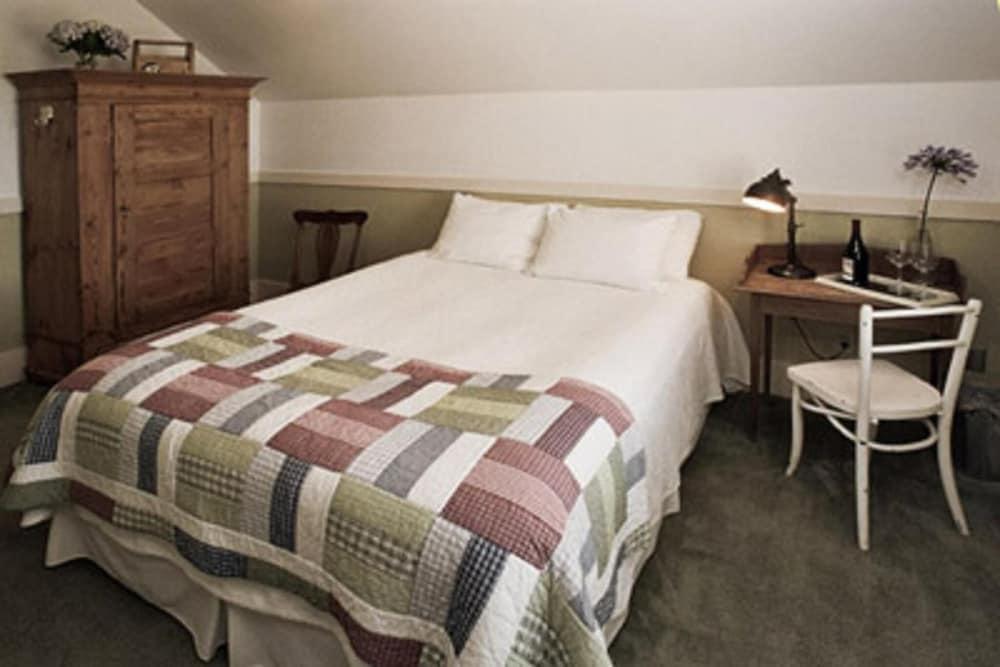 Valley Ford Hotel photo 7