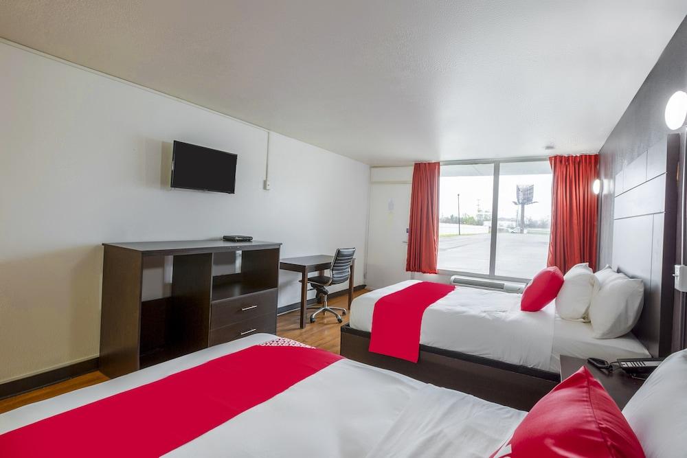 OYO Hotel Baton Rouge - Mead Rd Louisiana photo 35