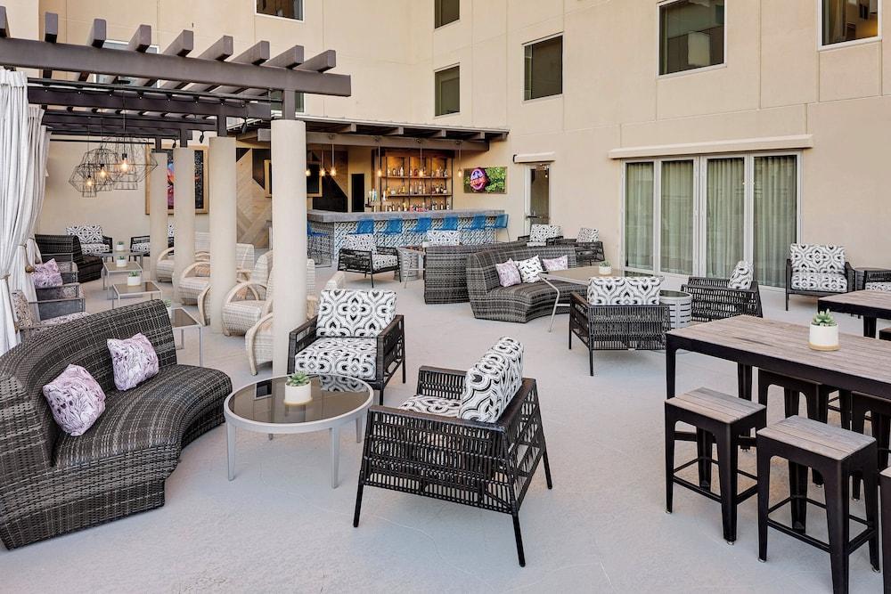 Hotel Indigo Austin Downtown - University by IHG photo 21