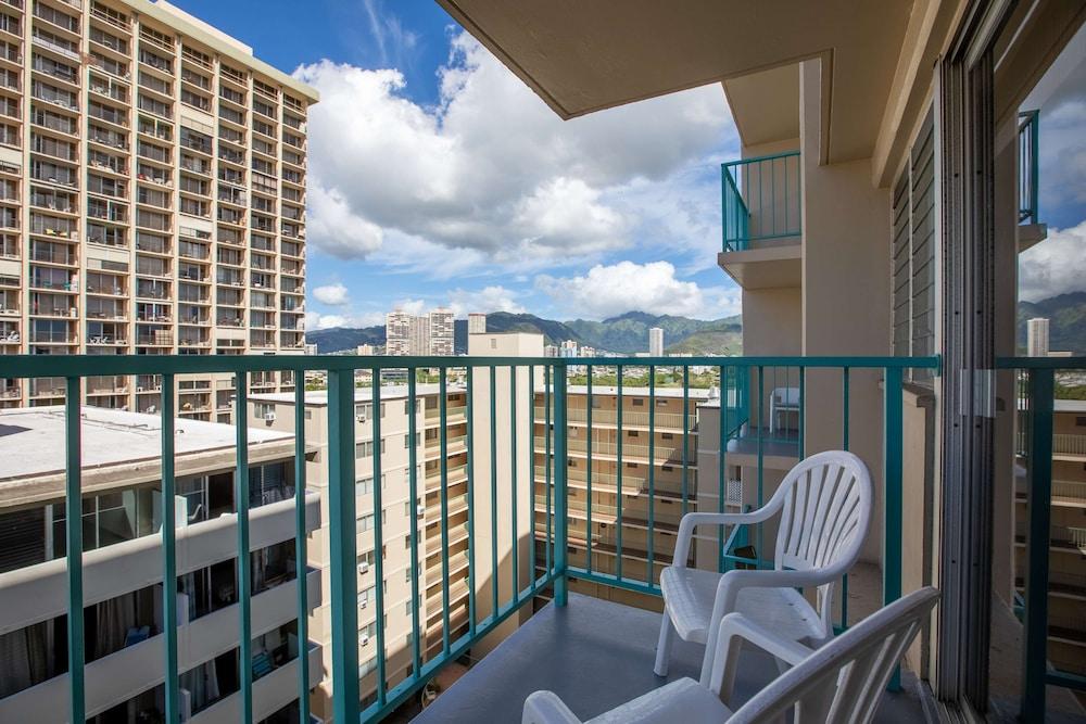 Aqua Aloha Surf Waikiki photo 23