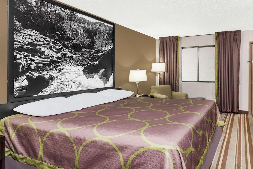 Super 8 by Wyndham Monteagle TN photo 9