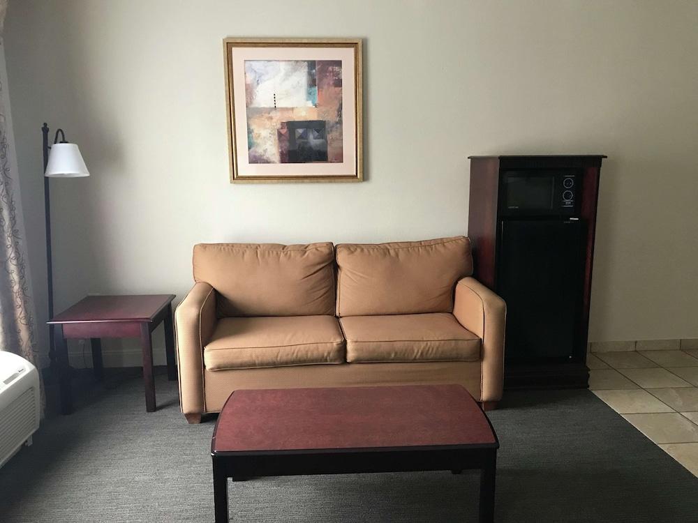 Hampton Inn Vidalia photo 12