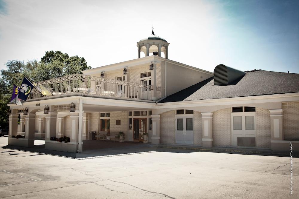 Carmel Inn & Suites — hotel in Thibodaux