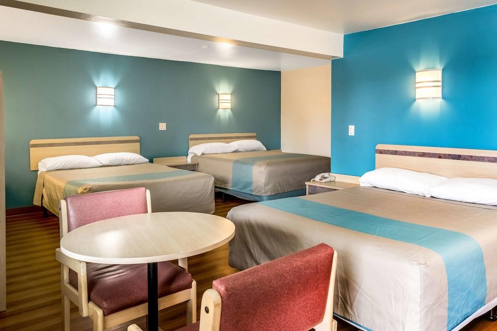 Motel 6 Albany, OR photo 8