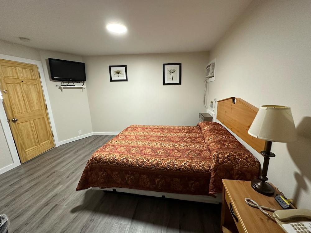 Oakdell Motel photo 17