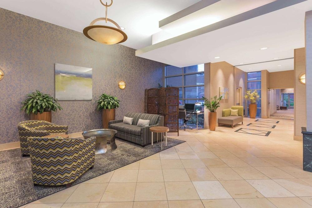 Wyndham Garden Buffalo Downtown photo 42